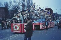 1971-02-20 Optocht Lampegat 19 1971-02-20 Optocht Lampegat 19